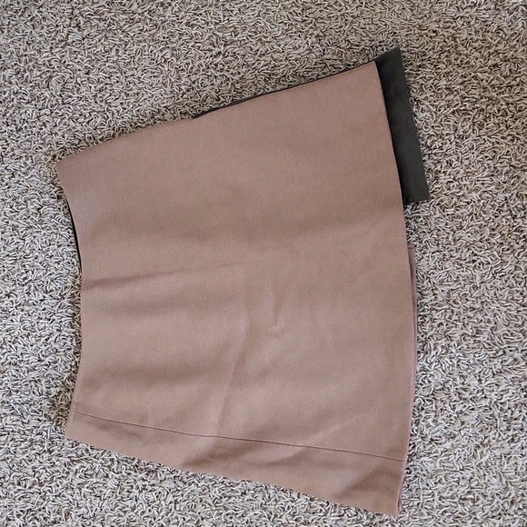 NWT Hydrogen Alberto Biani Skirt Wrap Mini Wool Blend Size 44/Large SkullS - Picture 4 of 5